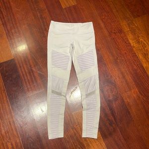 ALO YOGA White Moto Legging (M)